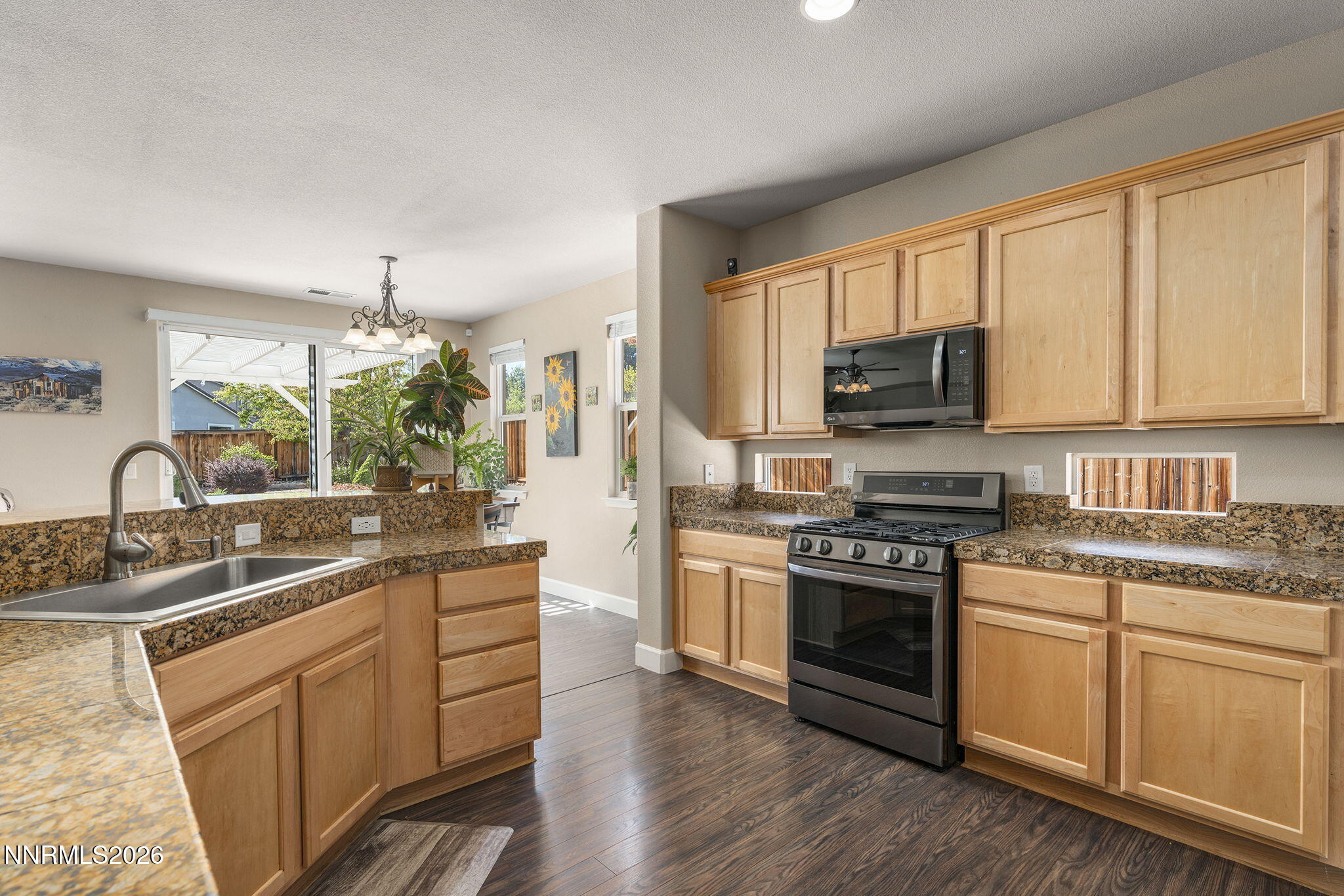 2475 Peavine Creek Road Reno, NV 89523 - Photo 11 of 37 11-web-or-mls-_DSC9751