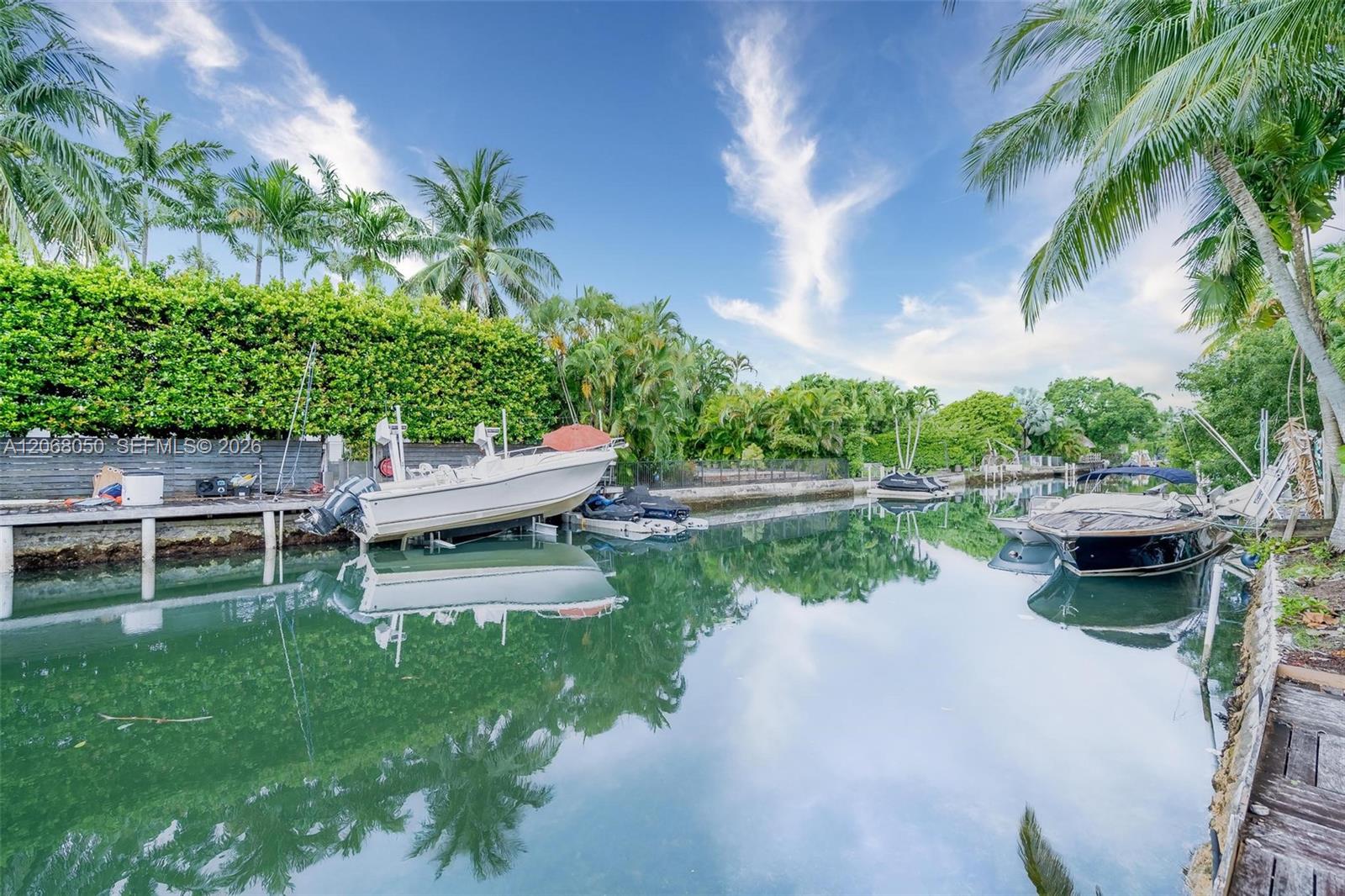 1710 Cleveland Road Miami Beach, FL 33141 - Photo 40 of 41 Gallery Image 40