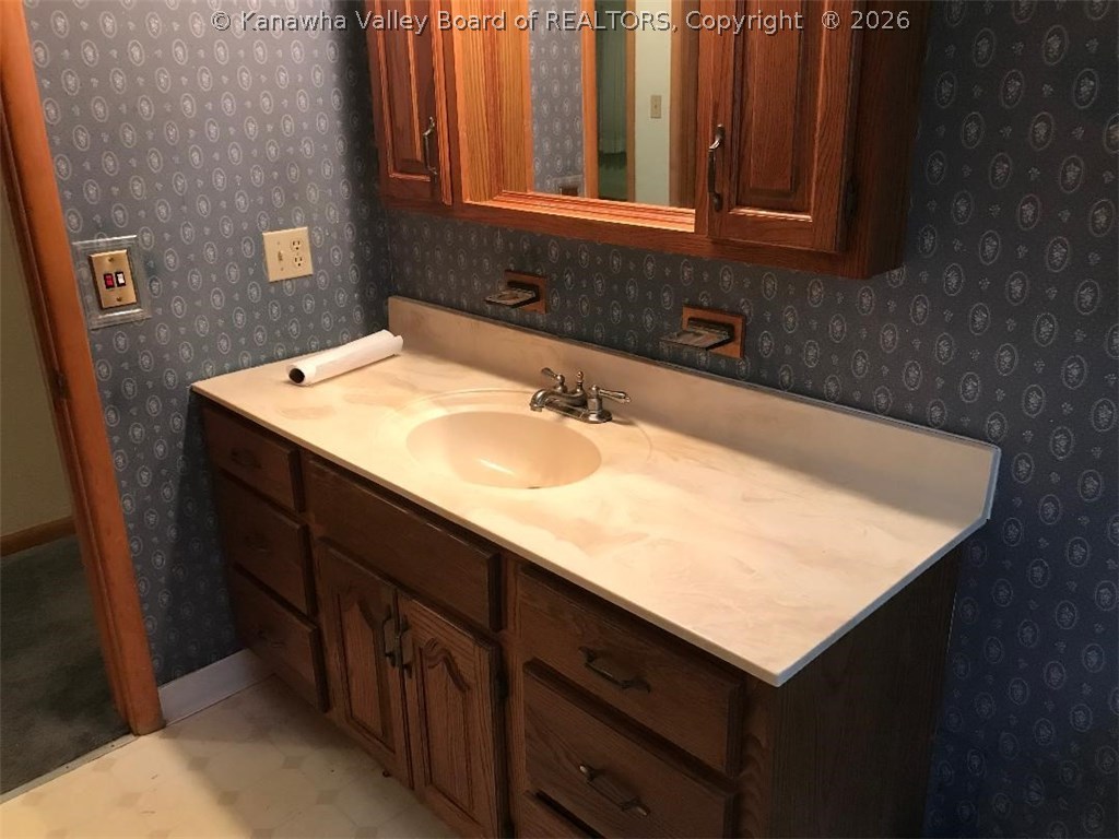 2511 Kirby Road Milton, WV 25541 - Photo 10 of 16 Gallery Image 10