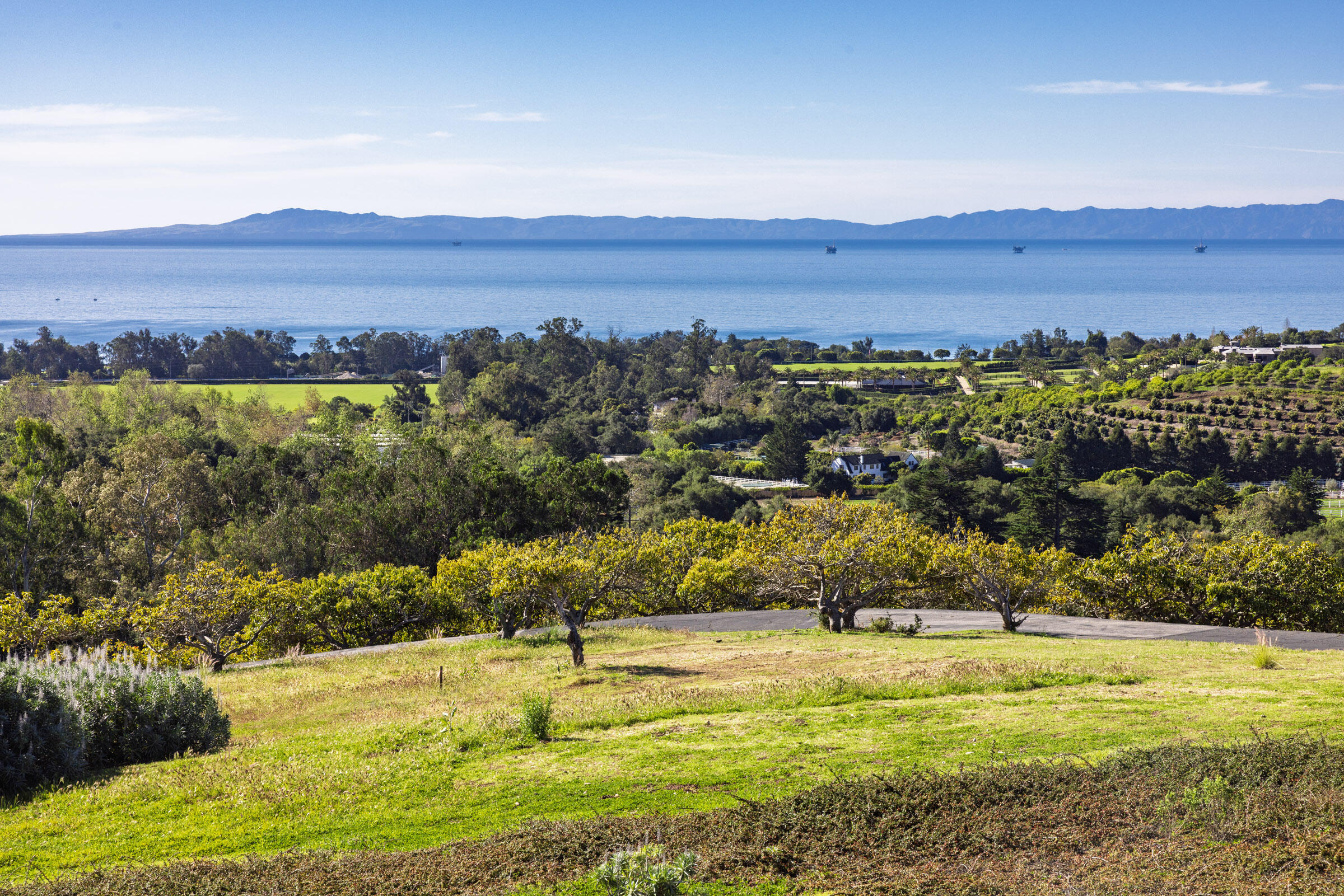 450 Lambert Road Carpinteria, CA 93013 - Photo 15 of 21