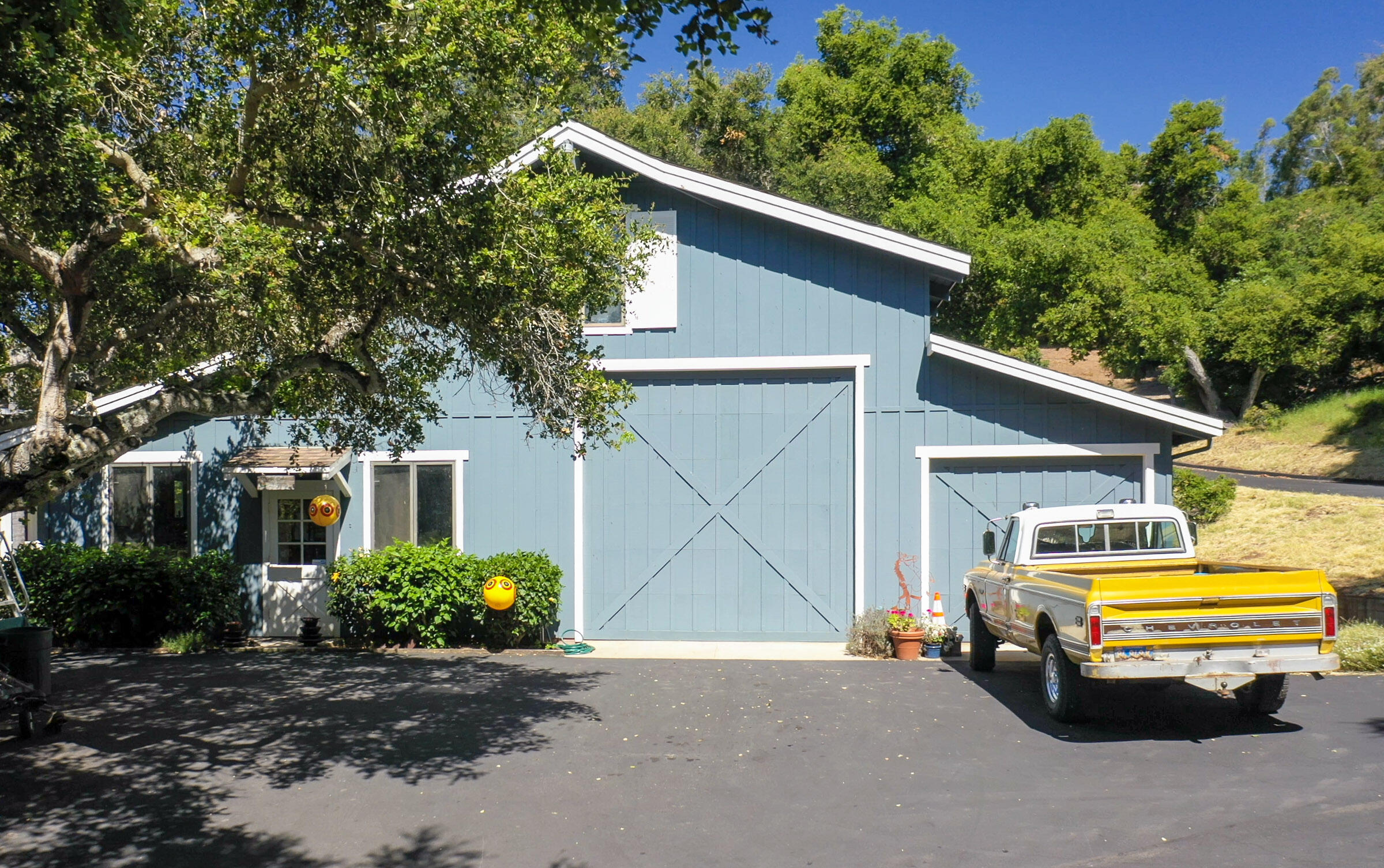 450 Lambert Road Carpinteria, CA 93013 - Photo 19 of 21 a house view with a backyard space