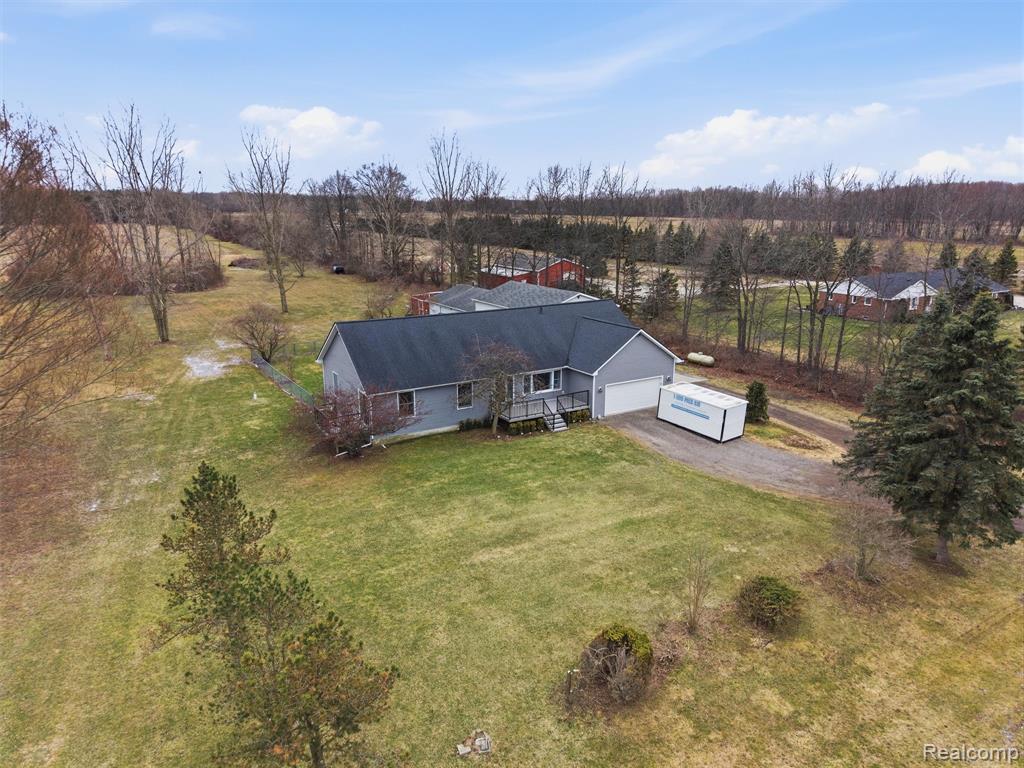 21830 Bordman Road Armada, MI 48005 - Photo 13 of 54