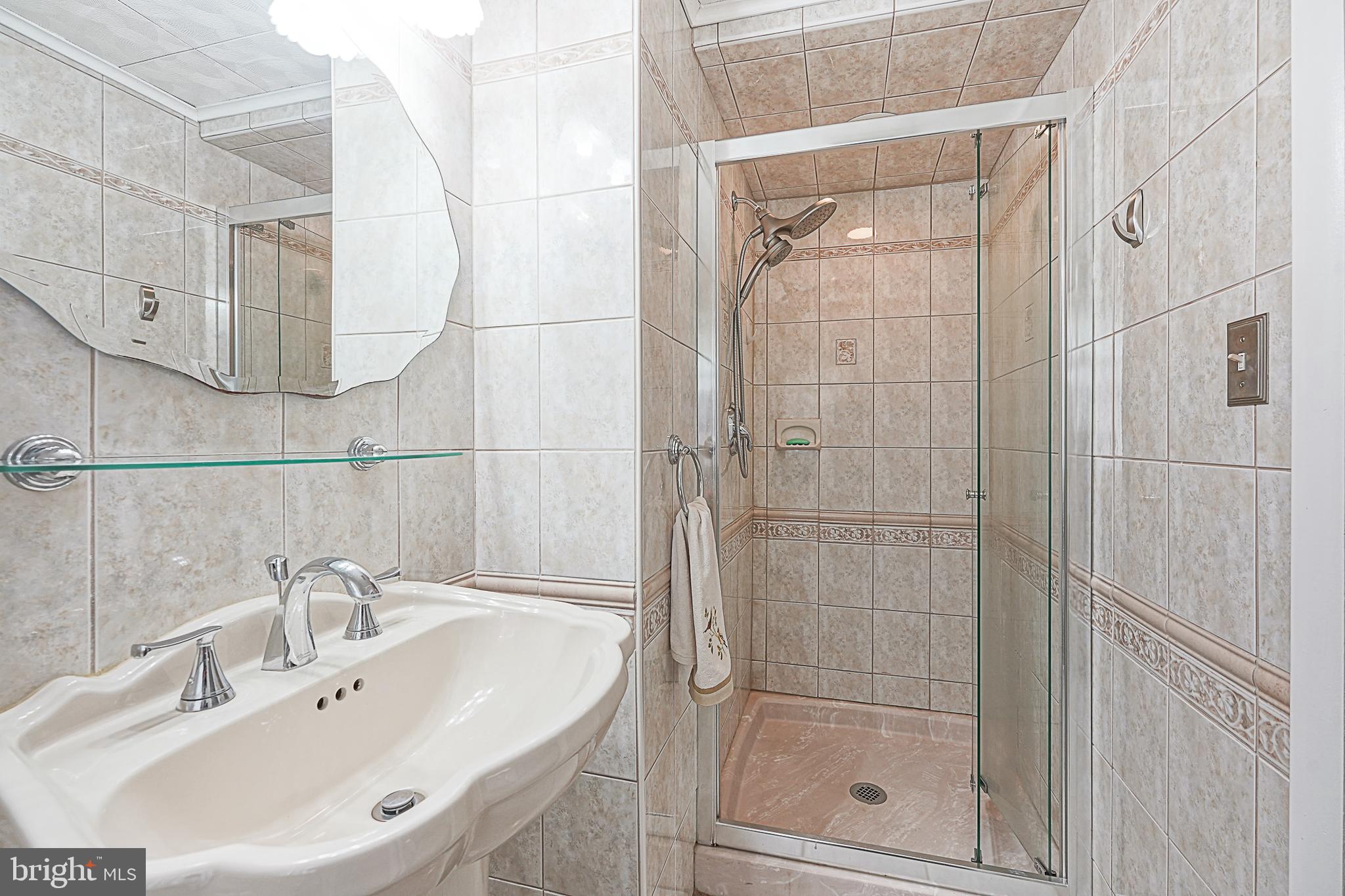 205 Cambridge Road Cherry Hill, NJ 08034 - Photo 17 of 39