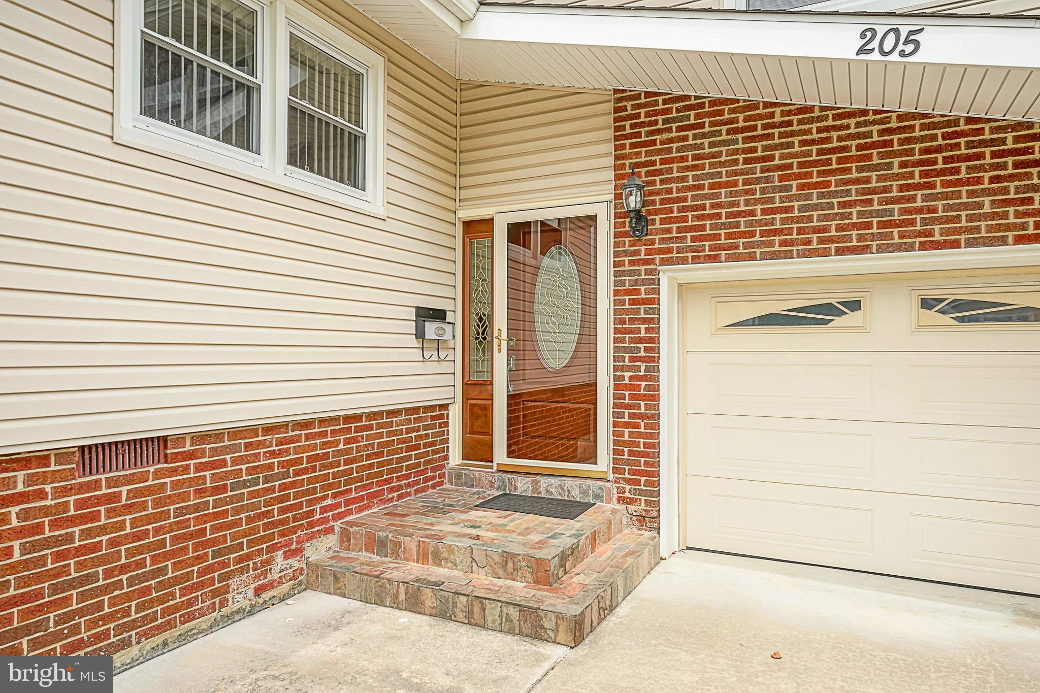 205 Cambridge Road Cherry Hill, NJ 08034 - Photo 3 of 39
