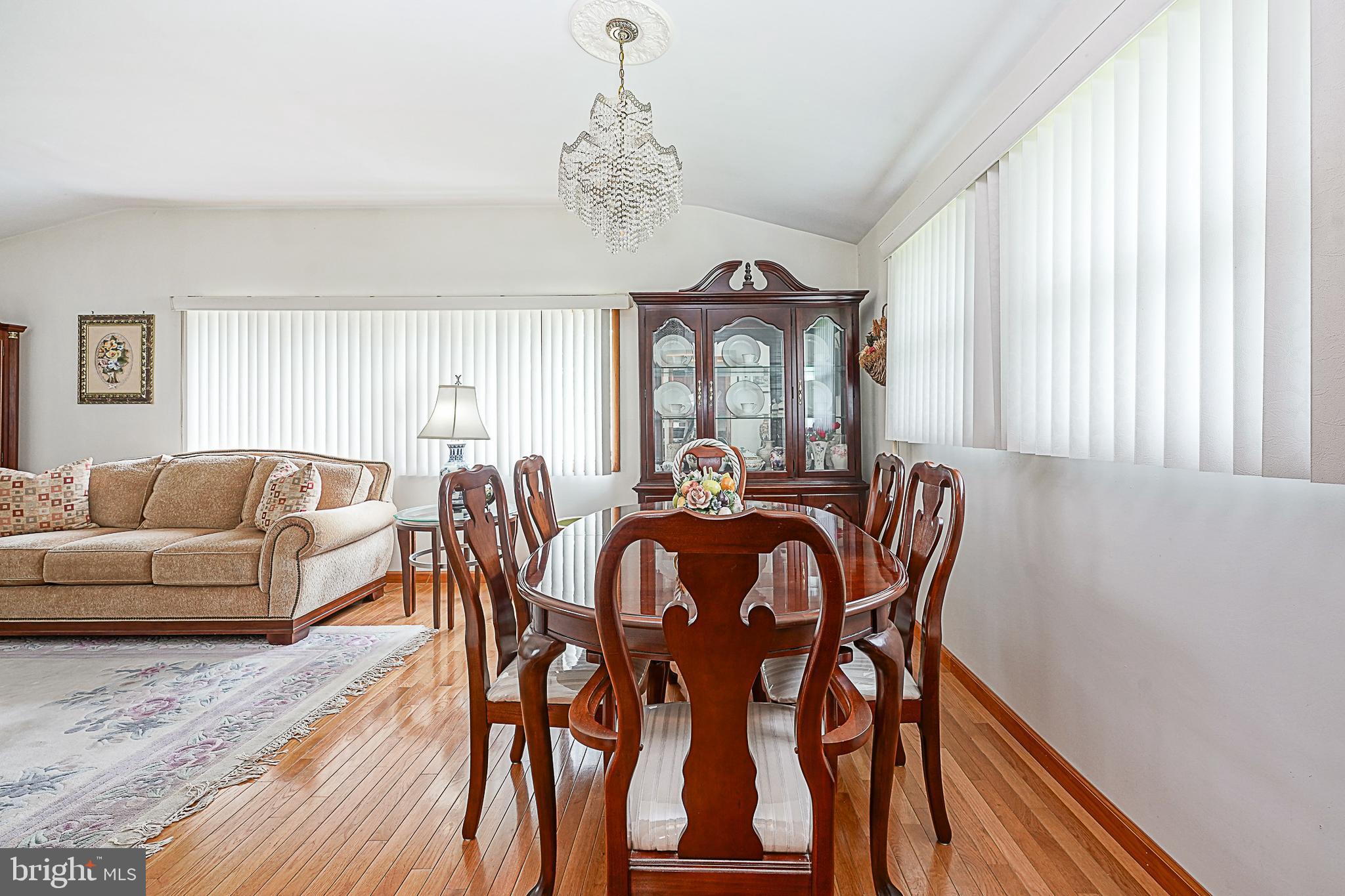 205 Cambridge Road Cherry Hill, NJ 08034 - Photo 8 of 39