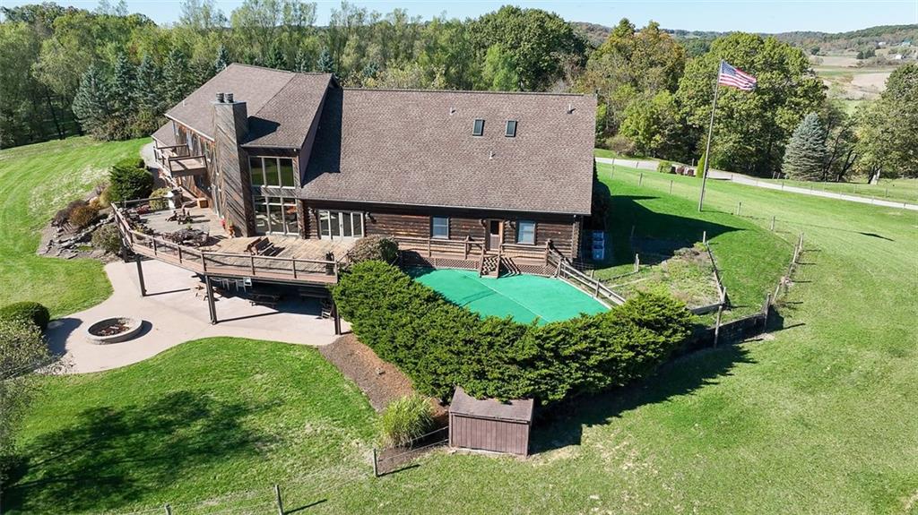 166 McKay Road Saxonburg, PA 16056 - Photo 45 of 47 an aerial view of a house with a garden