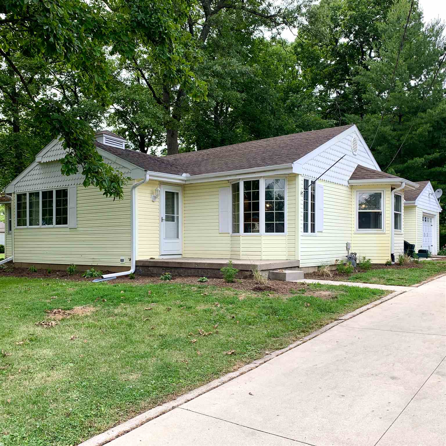 6700 East Piccadilly Road Muncie, IN 47303 - Photo 1 of 22 Gallery Image 1