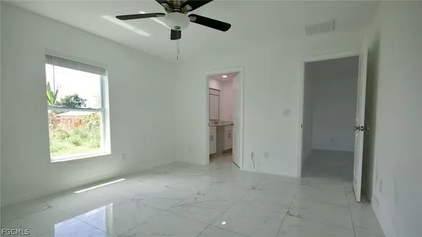 $2,500 | 3428 Jeffcott Street, Fort Myers, FL 33916