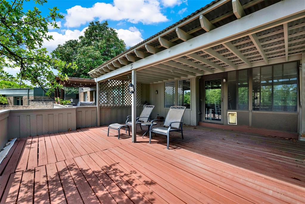 8344 Old Moss Road Dallas, TX 75231 - Photo 18 of 23