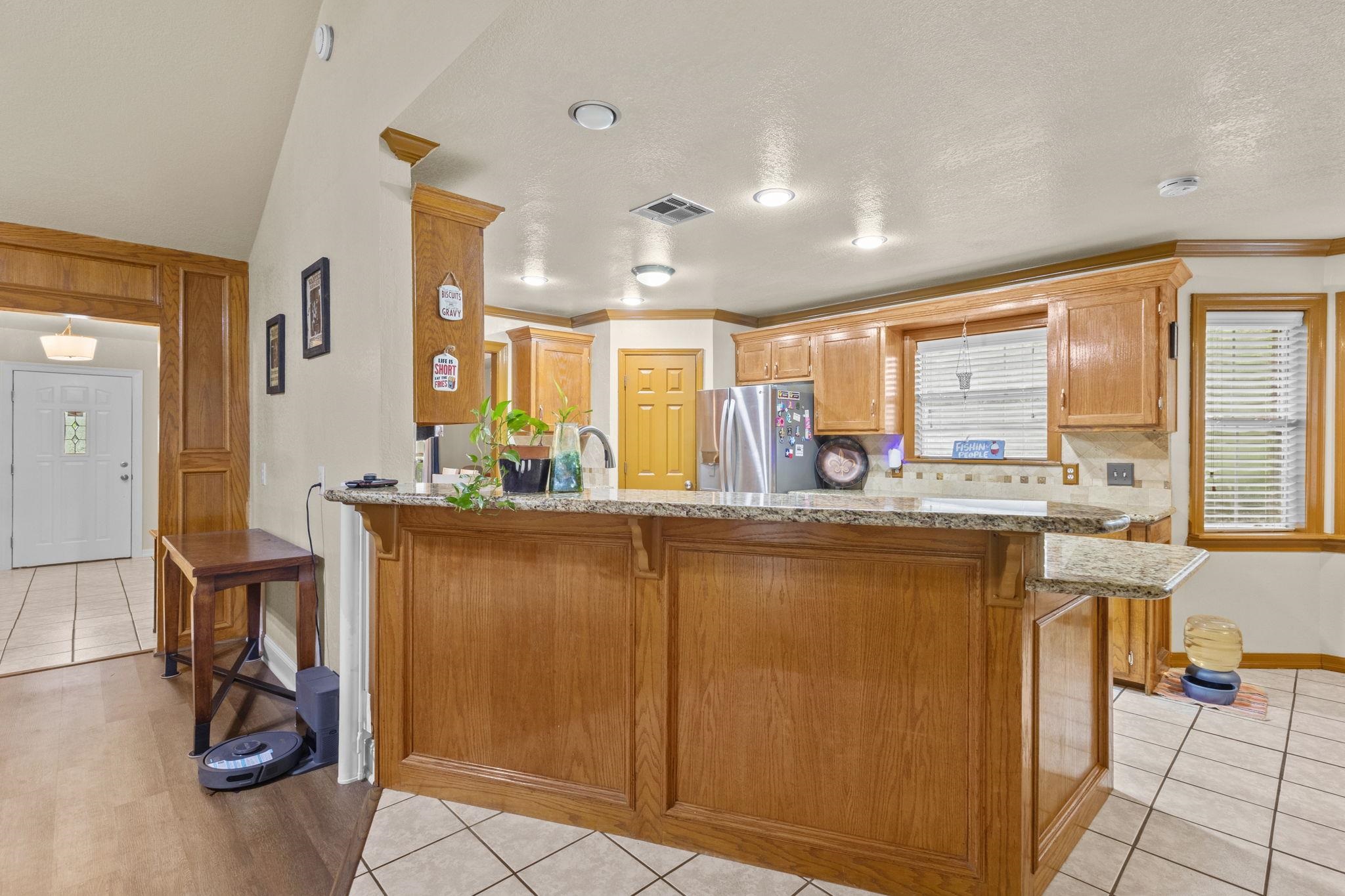 5625 Springdale Lane Beaumont, TX 77708 - Photo 16 of 42