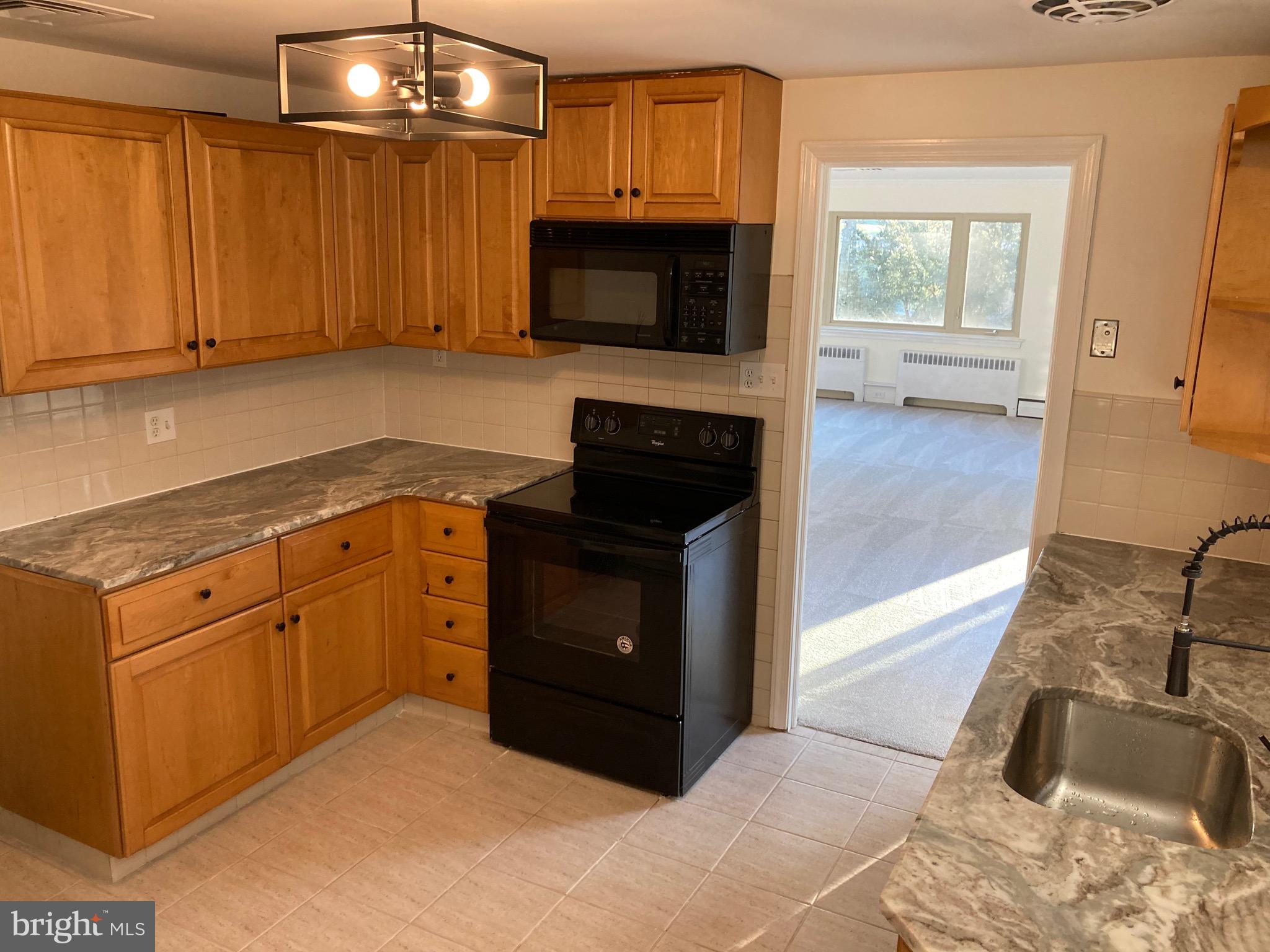 356 Marple Road Broomall, PA 19008 - Photo 15 of 59 Gallery Image 15
