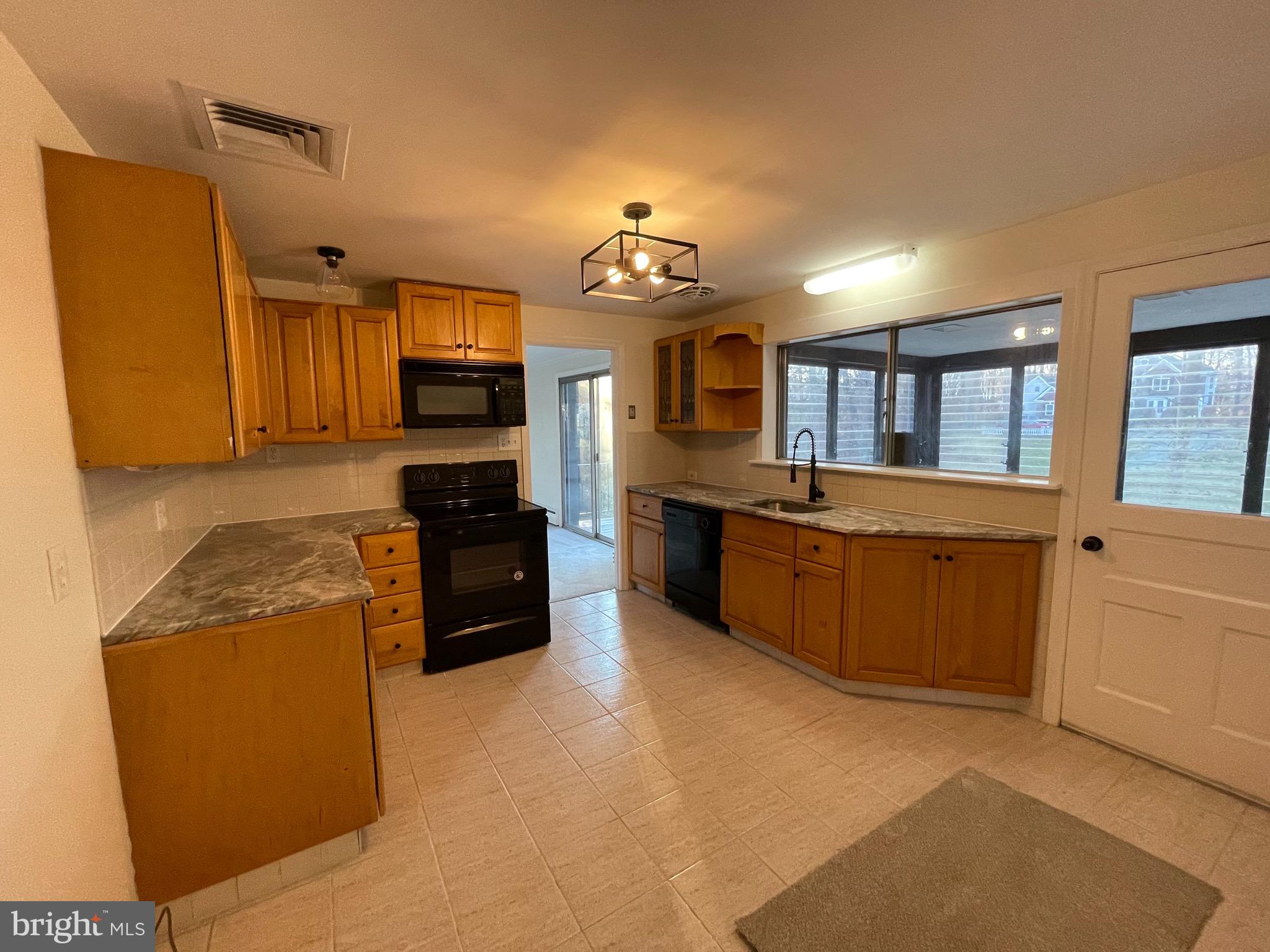 356 Marple Road Broomall, PA 19008 - Photo 58 of 59 Gallery Image 58