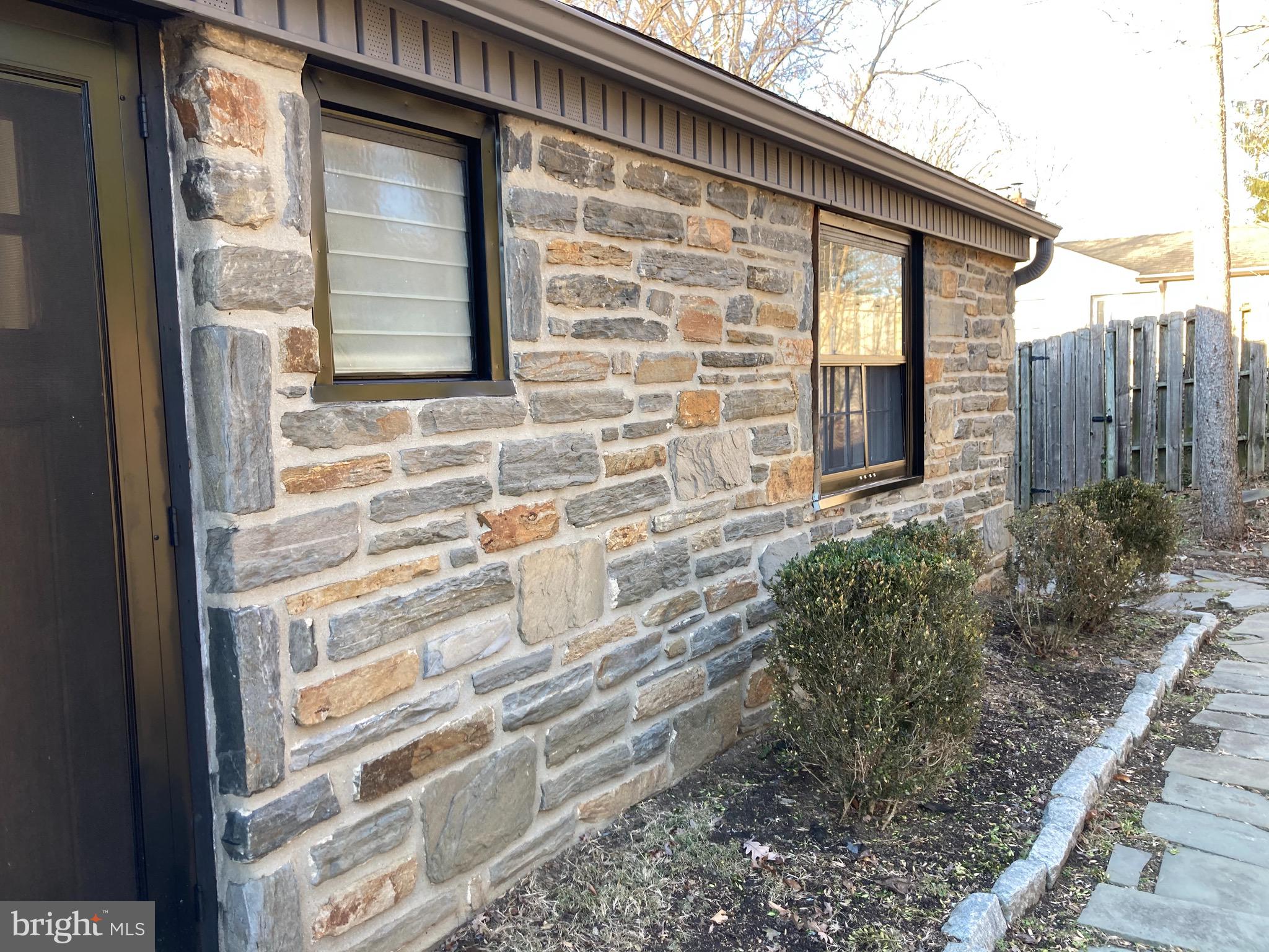 356 Marple Road Broomall, PA 19008 - Photo 8 of 59 Gallery Image 8