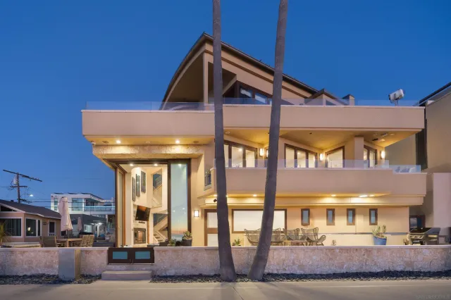 $7,500,000 | 3921 Ocean Front Walk, San Diego, CA 92109