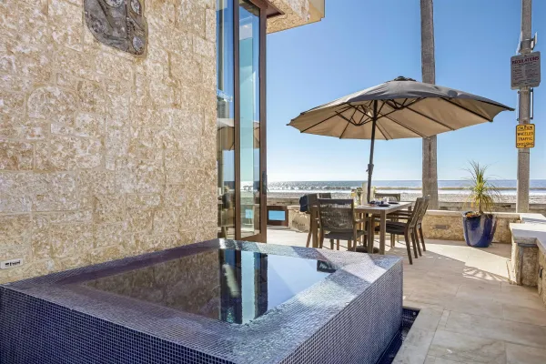 $7,500,000 | 3921 Ocean Front Walk, San Diego, CA 92109
