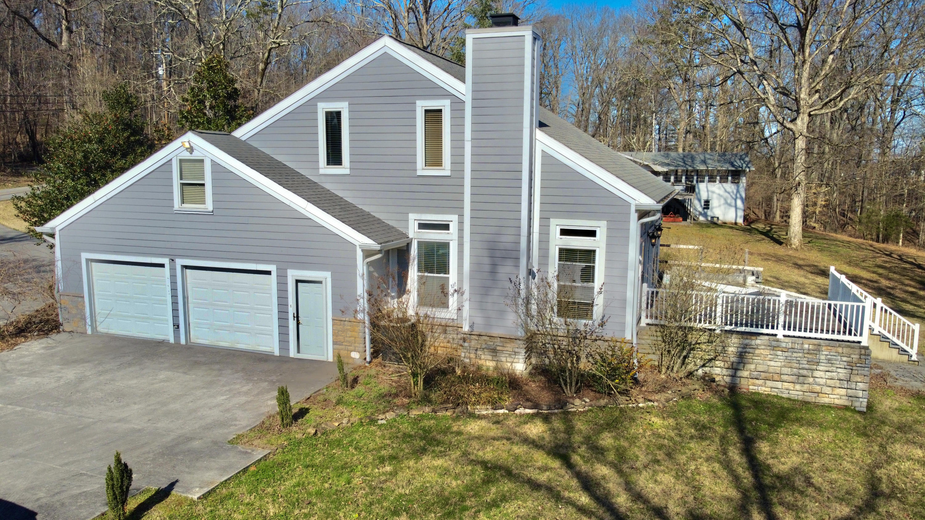 614 Chilhowee School Road Seymour, TN 37865 - Photo 5 of 40 3A1D4458-03A0-40B0-938D-82BCD319F260_1_2