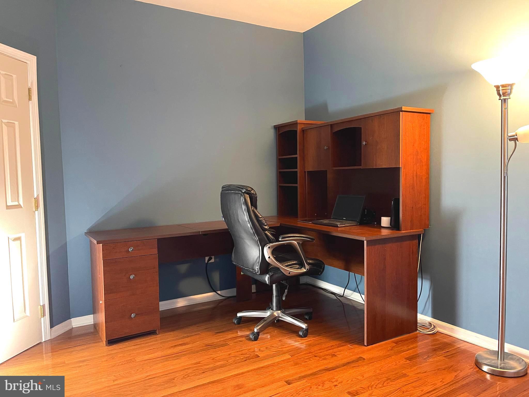 12207 Snowden Woods Road Laurel, MD 20708 - Photo 12 of 54 Office room