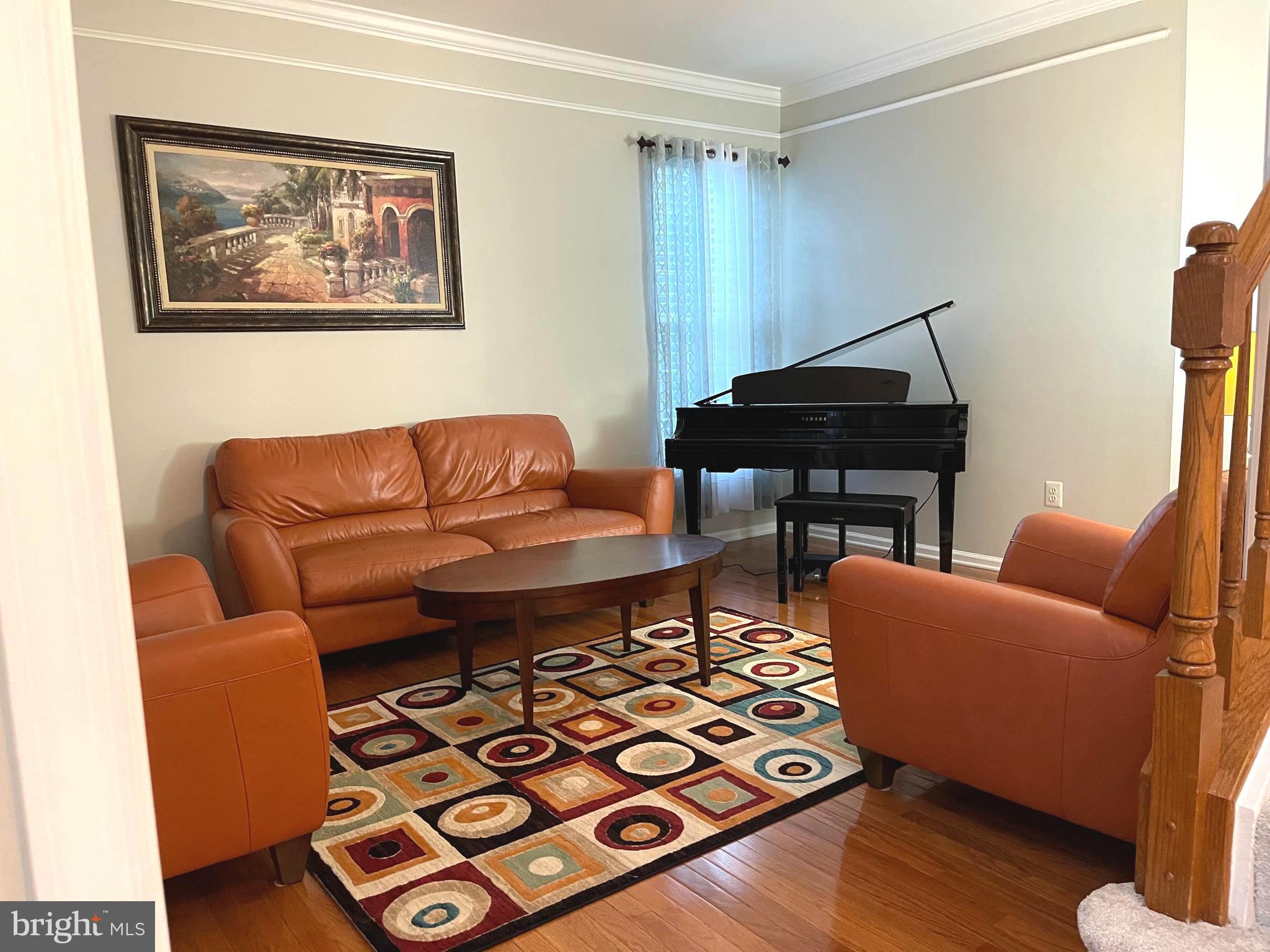12207 Snowden Woods Road Laurel, MD 20708 - Photo 8 of 54 Living room