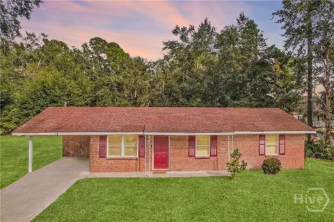 $200,000 | 979 B Pineland Avenue, Hinesville, GA 31313