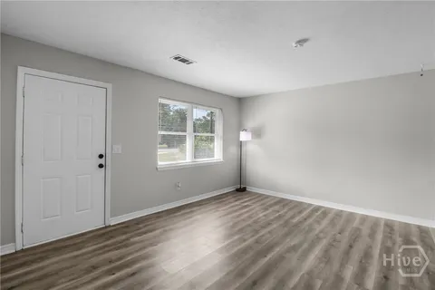 $200,000 | 979 B Pineland Avenue, Hinesville, GA 31313