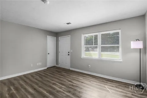 $200,000 | 979 B Pineland Avenue, Hinesville, GA 31313