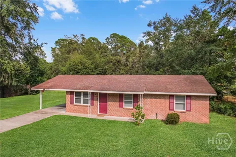 $200,000 | 979 B Pineland Avenue, Hinesville, GA 31313