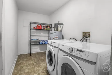 $200,000 | 979 B Pineland Avenue, Hinesville, GA 31313