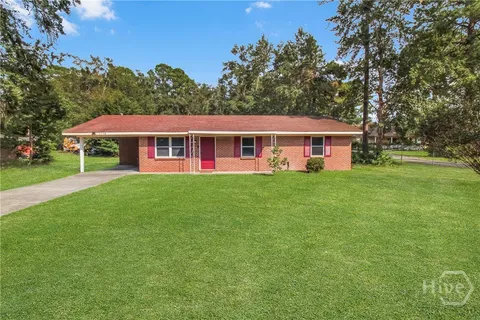 $200,000 | 979 B Pineland Avenue, Hinesville, GA 31313