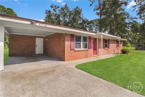 $200,000 | 979 B Pineland Avenue, Hinesville, GA 31313
