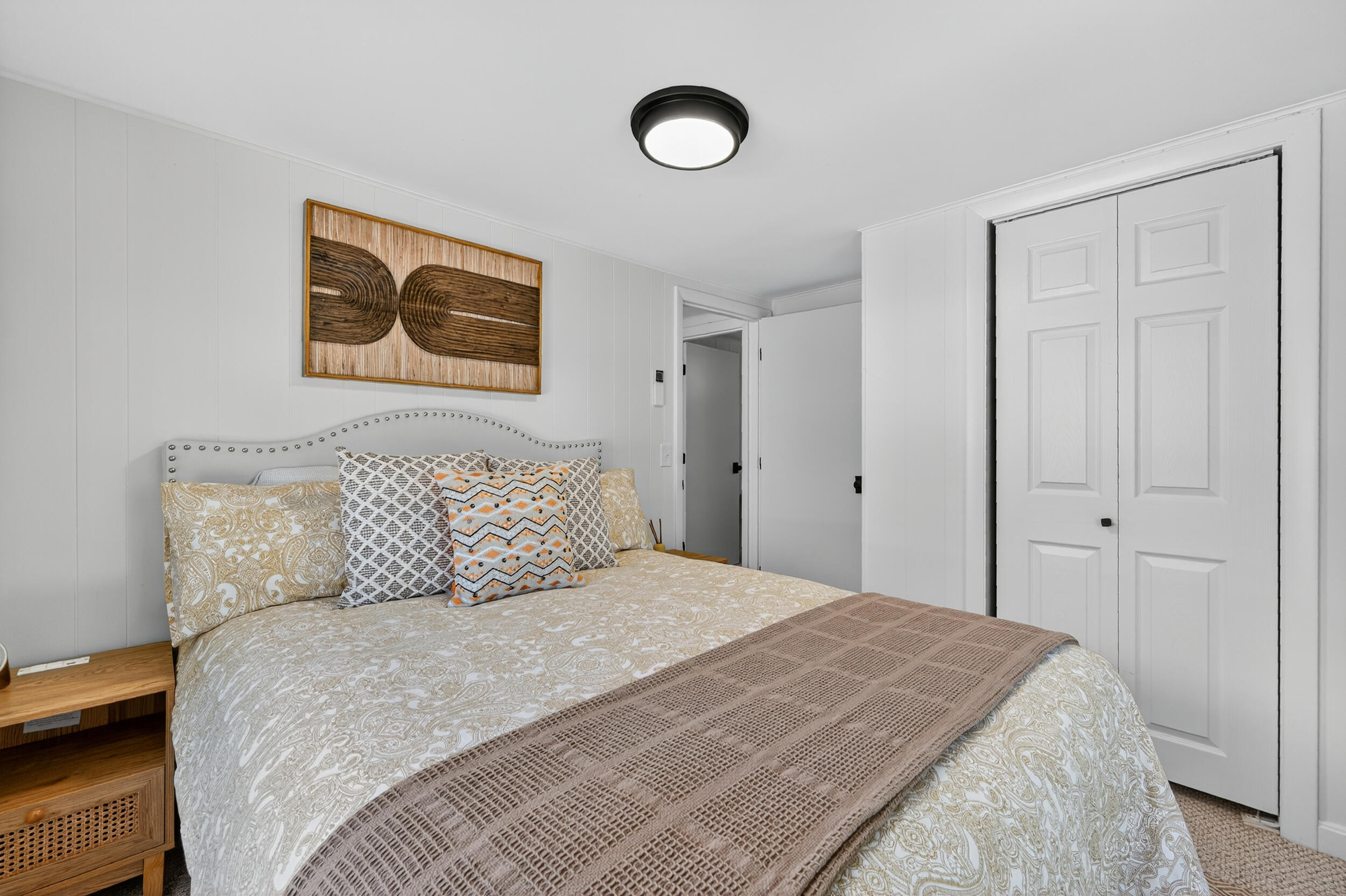 18 Great River Road Mashpee, MA 02649 - Photo 49 of 99 a bedroom with a bed and a window