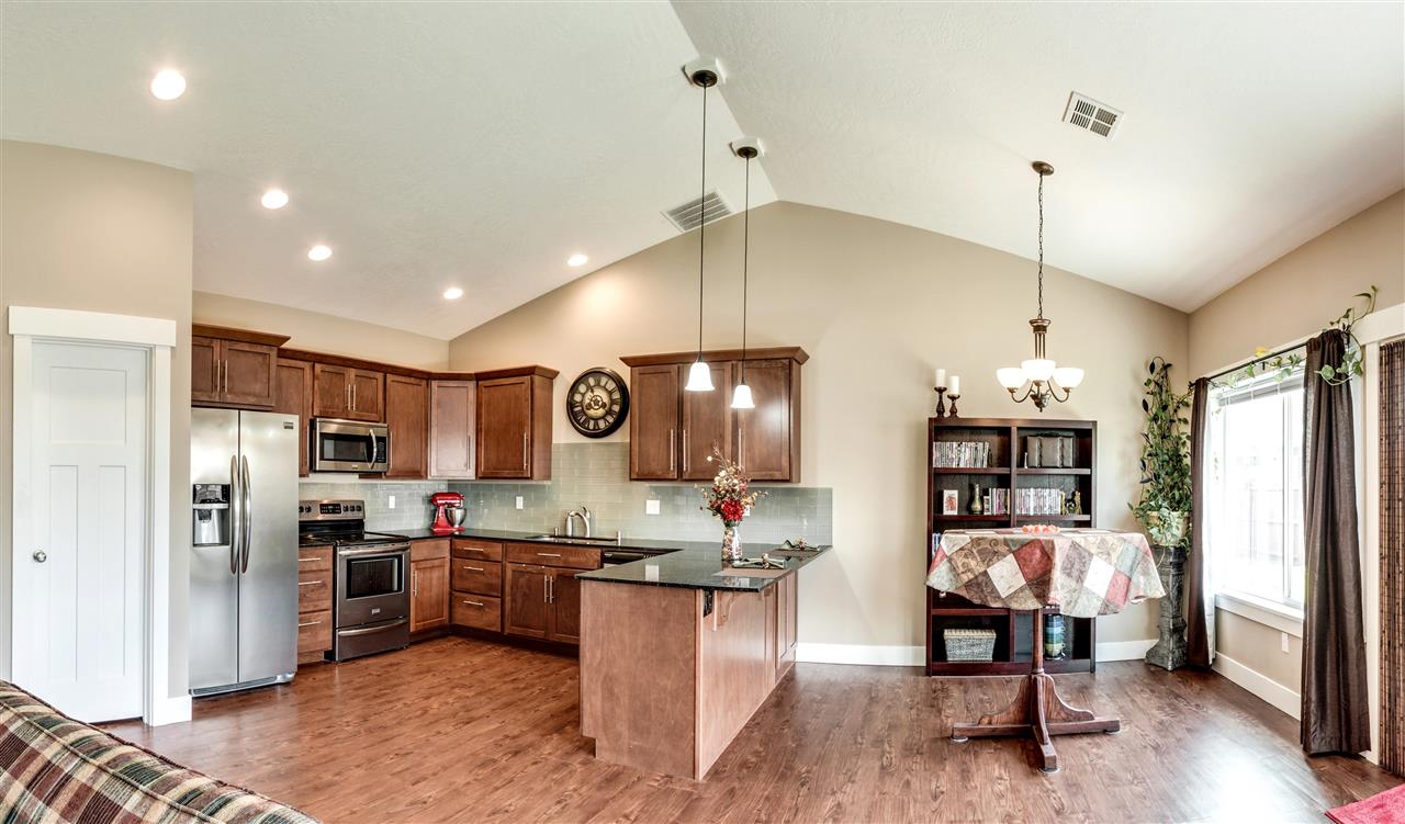 515 North Vercler Road Spokane Valley, WA 99216 - Photo 4 of 15 Gallery Image 4
