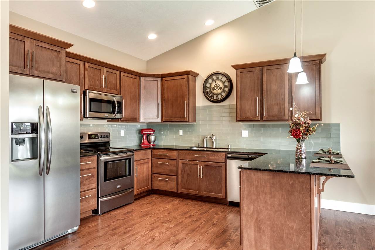 515 North Vercler Road Spokane Valley, WA 99216 - Photo 6 of 15 Gallery Image 6