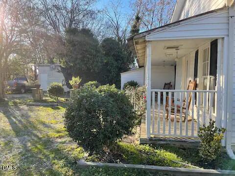 3041 Carpenter Upchurch Road Cary, NC 27519 - Photo 18 of 21 download (18)