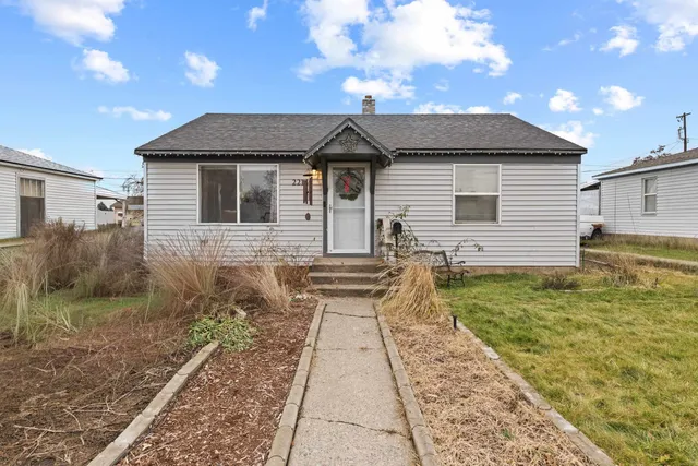 $225,000 | 2214 East Rockwell Avenue, Spokane, WA 99207