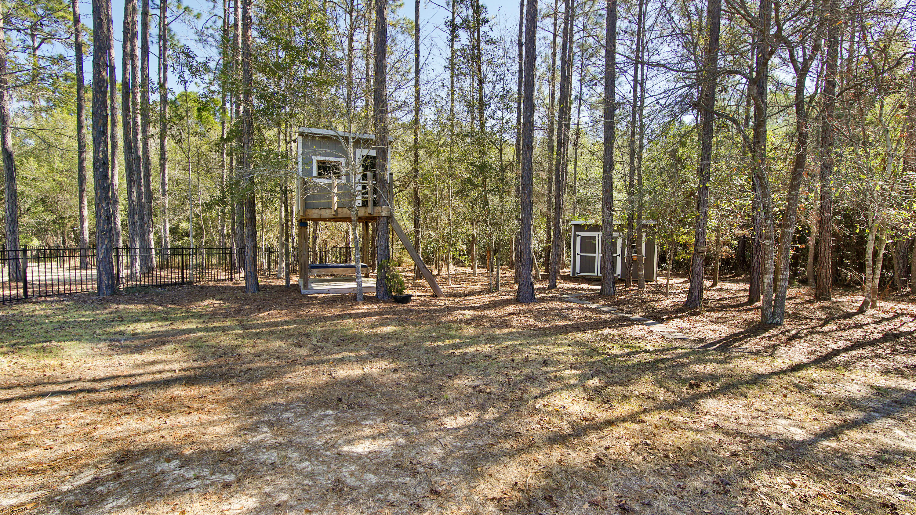 906 Symphony Way Freeport, FL 32439 - Photo 3 of 68 Backyard