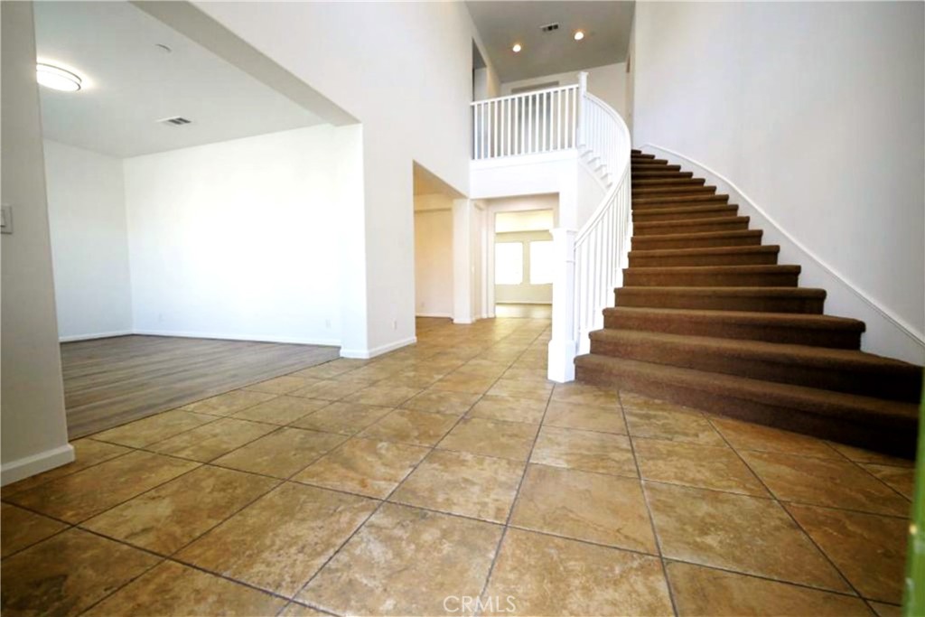 10926 Playa Del Sol Riverside, CA 92503 - Photo 4 of 20 Entrance