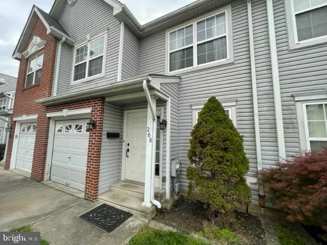 $2,600 | 268 Ripka Street, Philadelphia, PA 19127