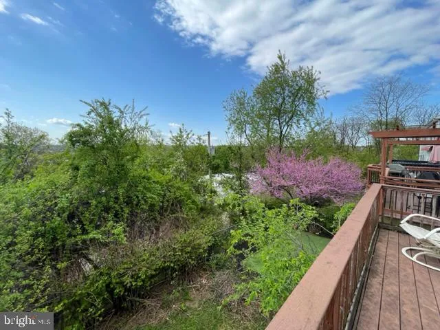 $2,600 | 268 Ripka Street, Philadelphia, PA 19127