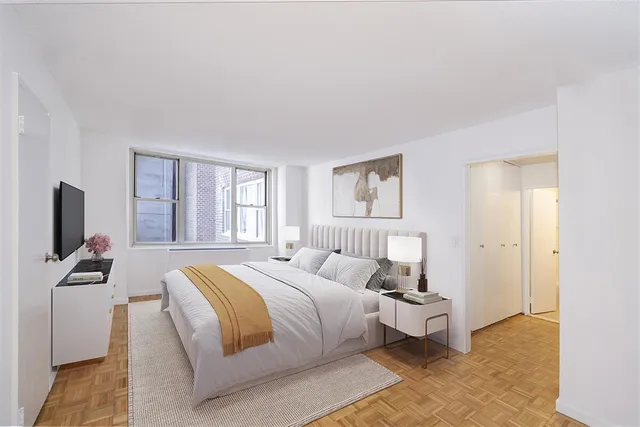 $6,150 | 166 East 34th Street, Unit 911 | Kips Bay
