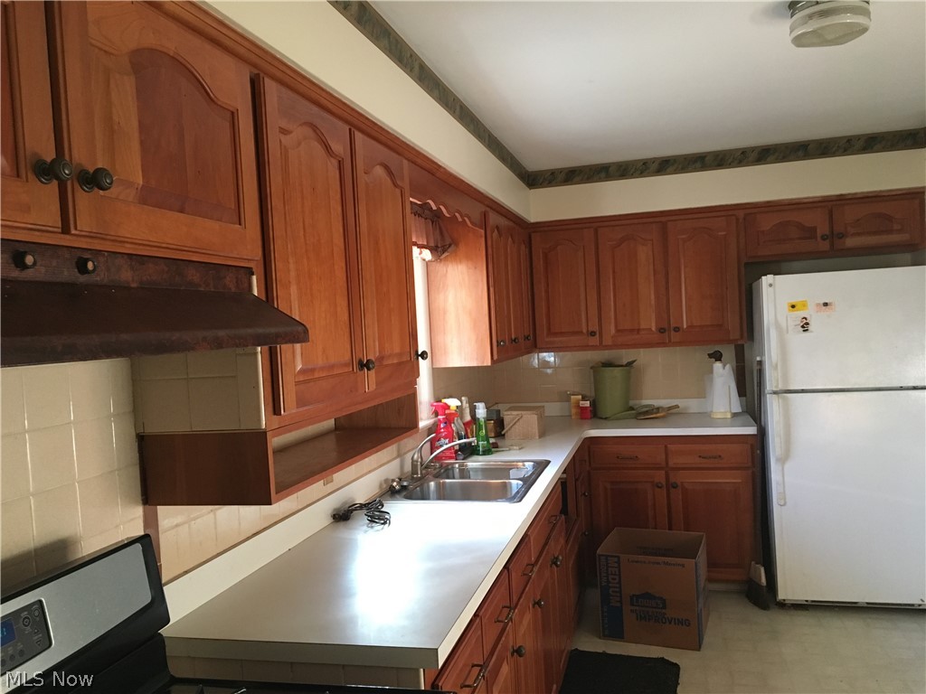 7650 Ragall Parkway Cleveland, OH 44130 - Photo 3 of 29 Gallery Image 3