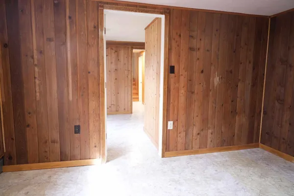 $249,900 | 2200 10th Avenue Southwest, Austin, MN 55912