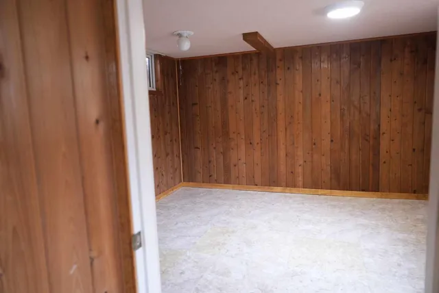 $259,500 | 2200 10th Avenue Southwest, Austin, MN 55912