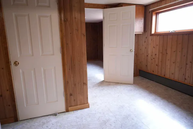 $259,500 | 2200 10th Avenue Southwest, Austin, MN 55912