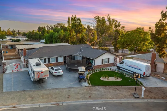 $959,000 | 1454 Hilltop Lane, Norco, CA 92860