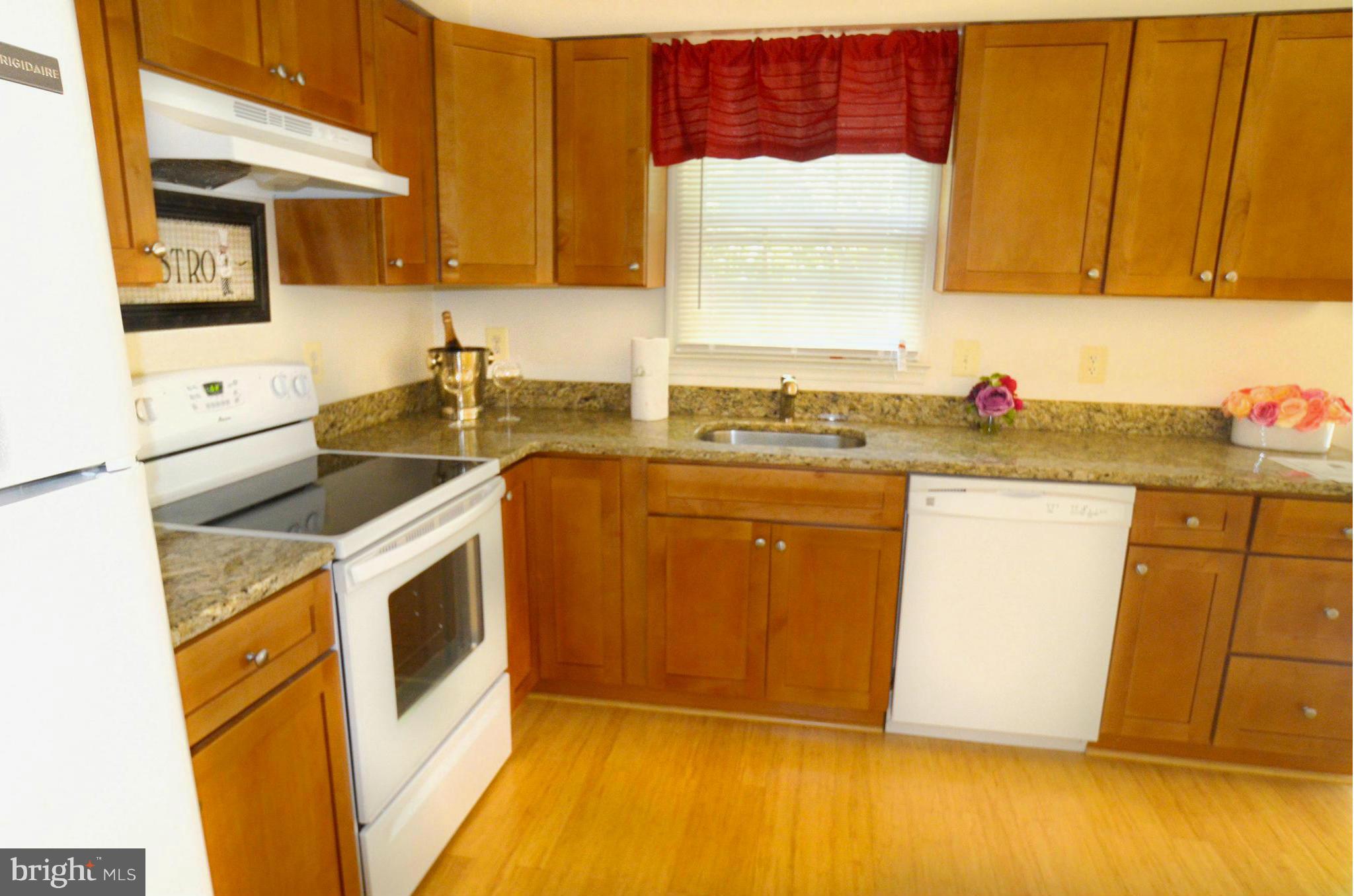 2938 Seminole Road Woodbridge, VA 22192 - Photo 6 of 25 Kitchen