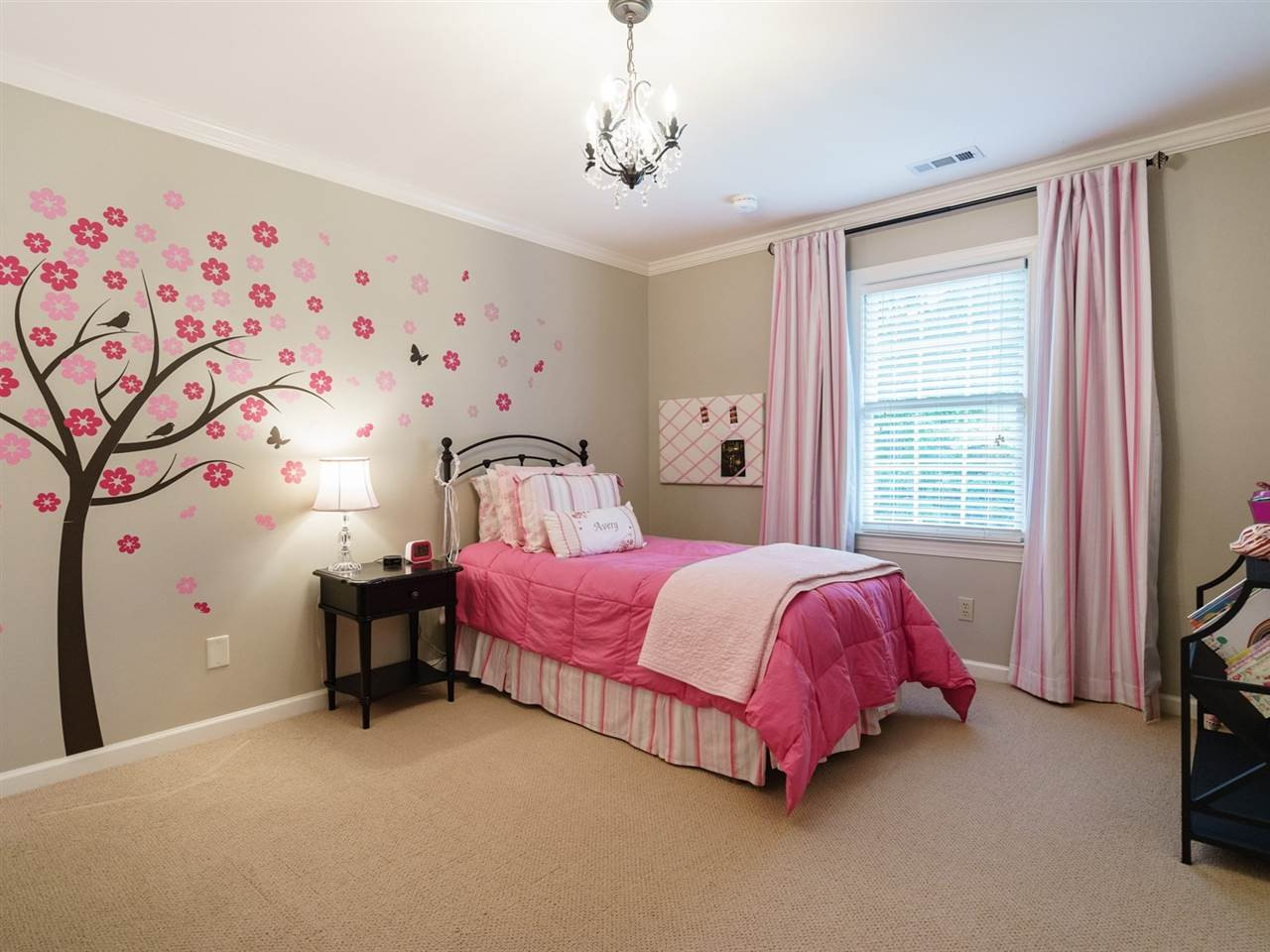 7405 Glendower Road Raleigh, NC 27613 - Photo 18 of 25 Photo 18