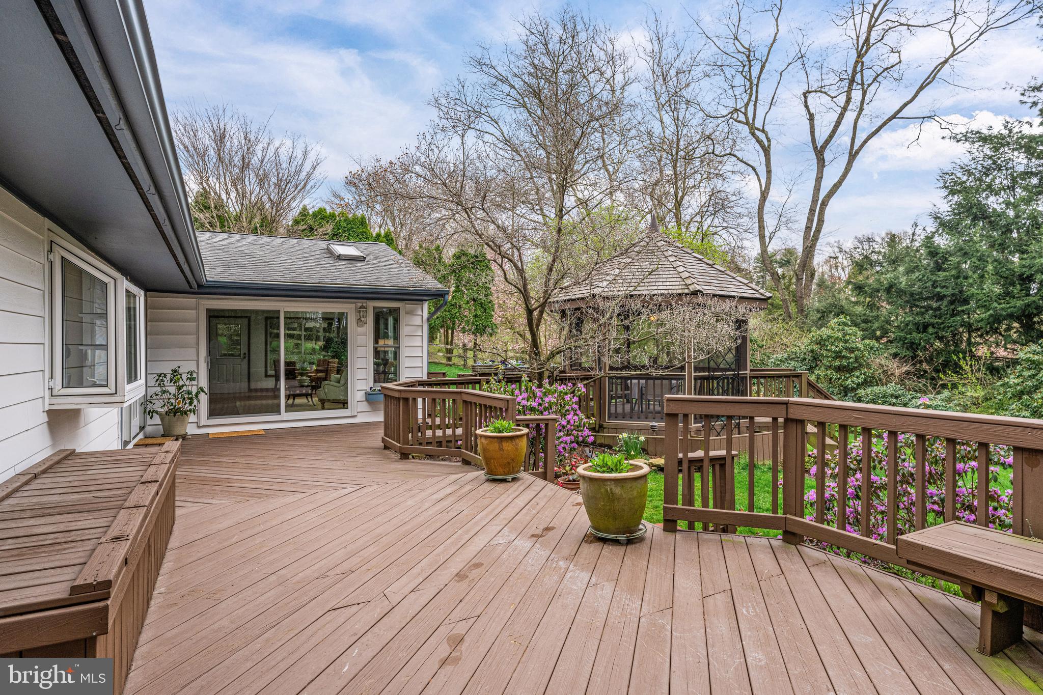 607 Foxfields Road Bryn Mawr, PA 19010 - Photo 45 of 48 Huge Deck