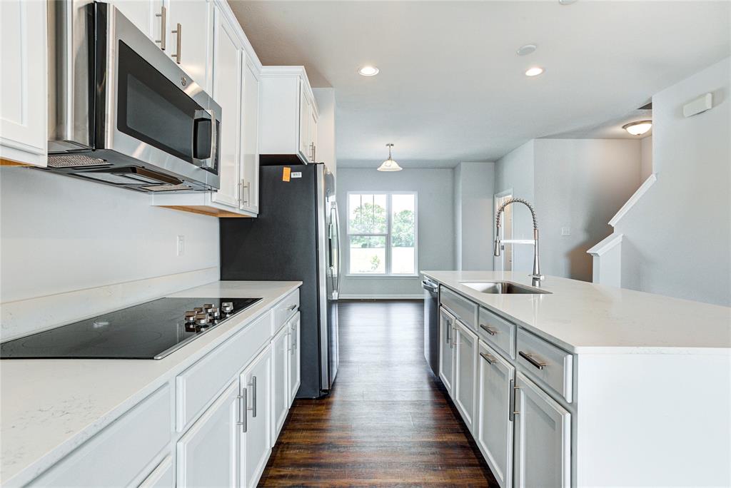 317 Steeples Boulevard Indianapolis, IN 46222 - Photo 11 of 34