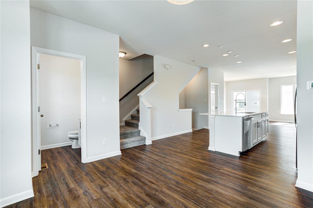 317 Steeples Boulevard Indianapolis, IN 46222 - Photo 13 of 34