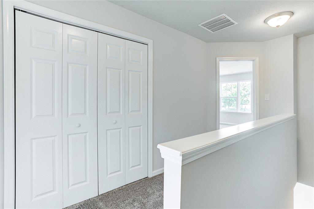 317 Steeples Boulevard Indianapolis, IN 46222 - Photo 17 of 34